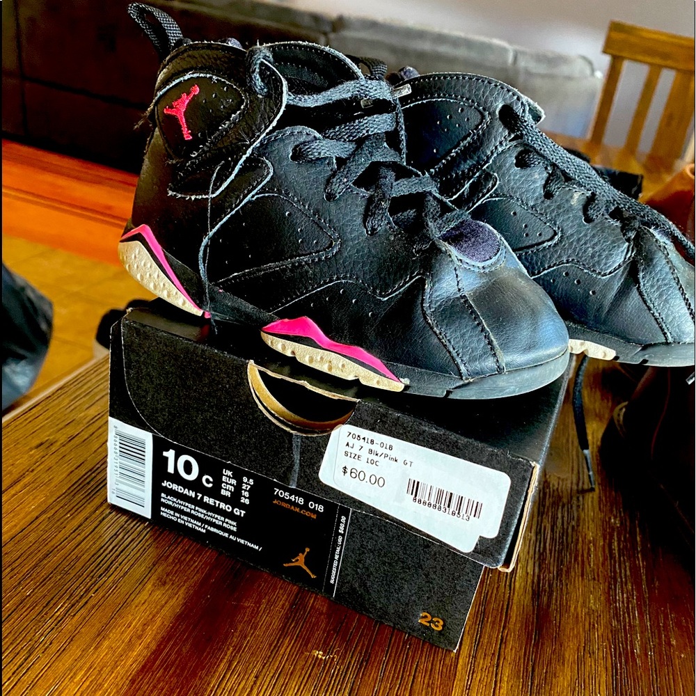 Girls Jordan’s sneakers